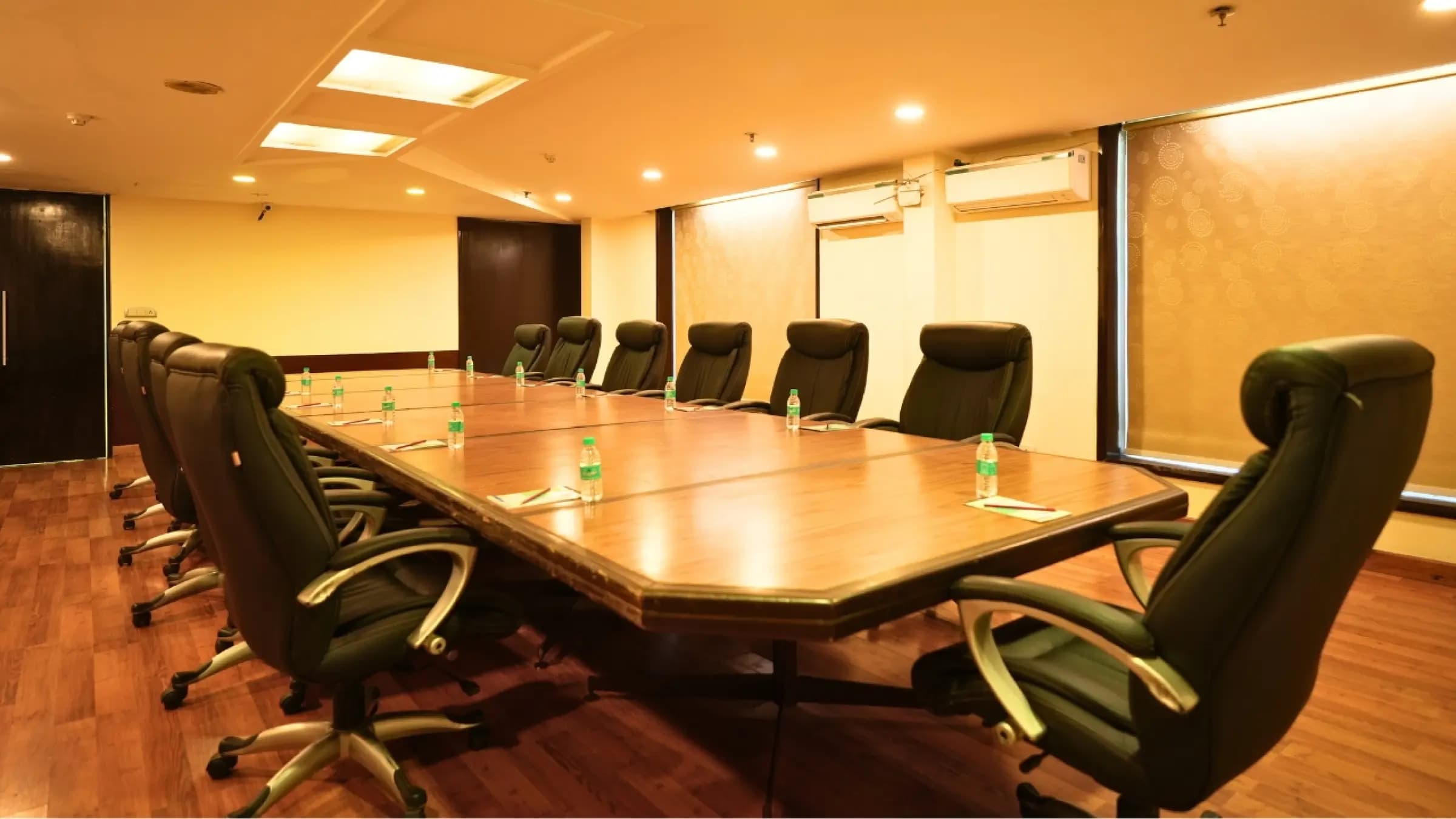 banquet and conference hall 6