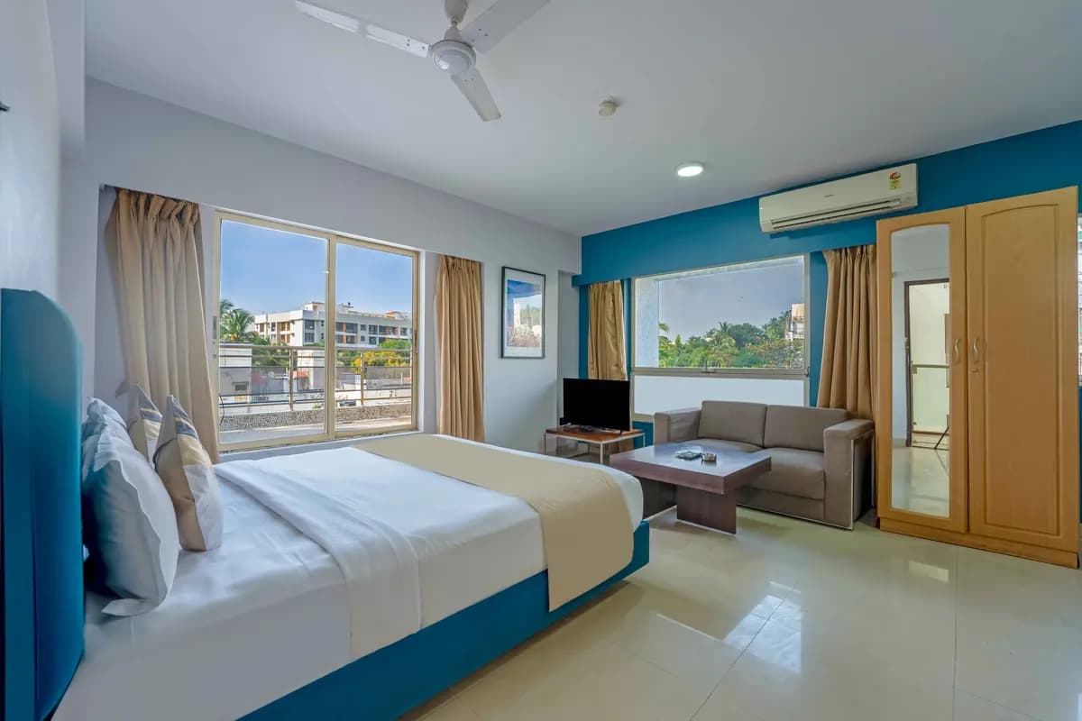 Hotels near Marol Naka Metro Station