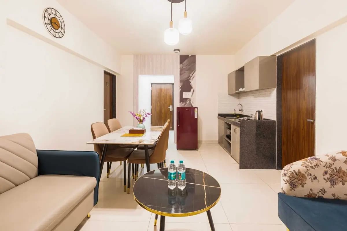 Rooms with kitchenette in Mumbai
